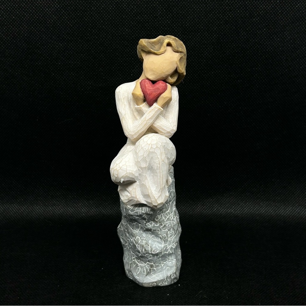 New in box Willow Tree Always figurine